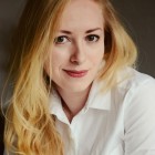 Анна Максимова, Дизайнер